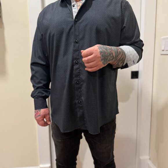 ACTION-friendly, Printed Dress Shirt with classy inner cuffs for a sexy look - Picture 2 of 7